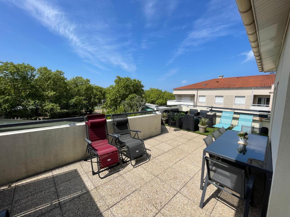 Bngo I Immense Rooftop Lyon I 2 Chambres, 4 Places Parkings, 2 Immenses Terrasses, 8 Personnes المظهر الخارجي الصورة