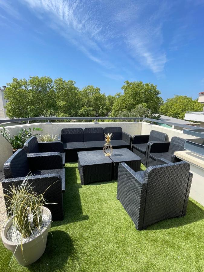 Bngo I Immense Rooftop Lyon I 2 Chambres, 4 Places Parkings, 2 Immenses Terrasses, 8 Personnes المظهر الخارجي الصورة